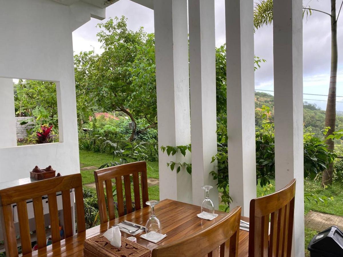 Hotel The Hill View Lombok Kuta  Exterior foto