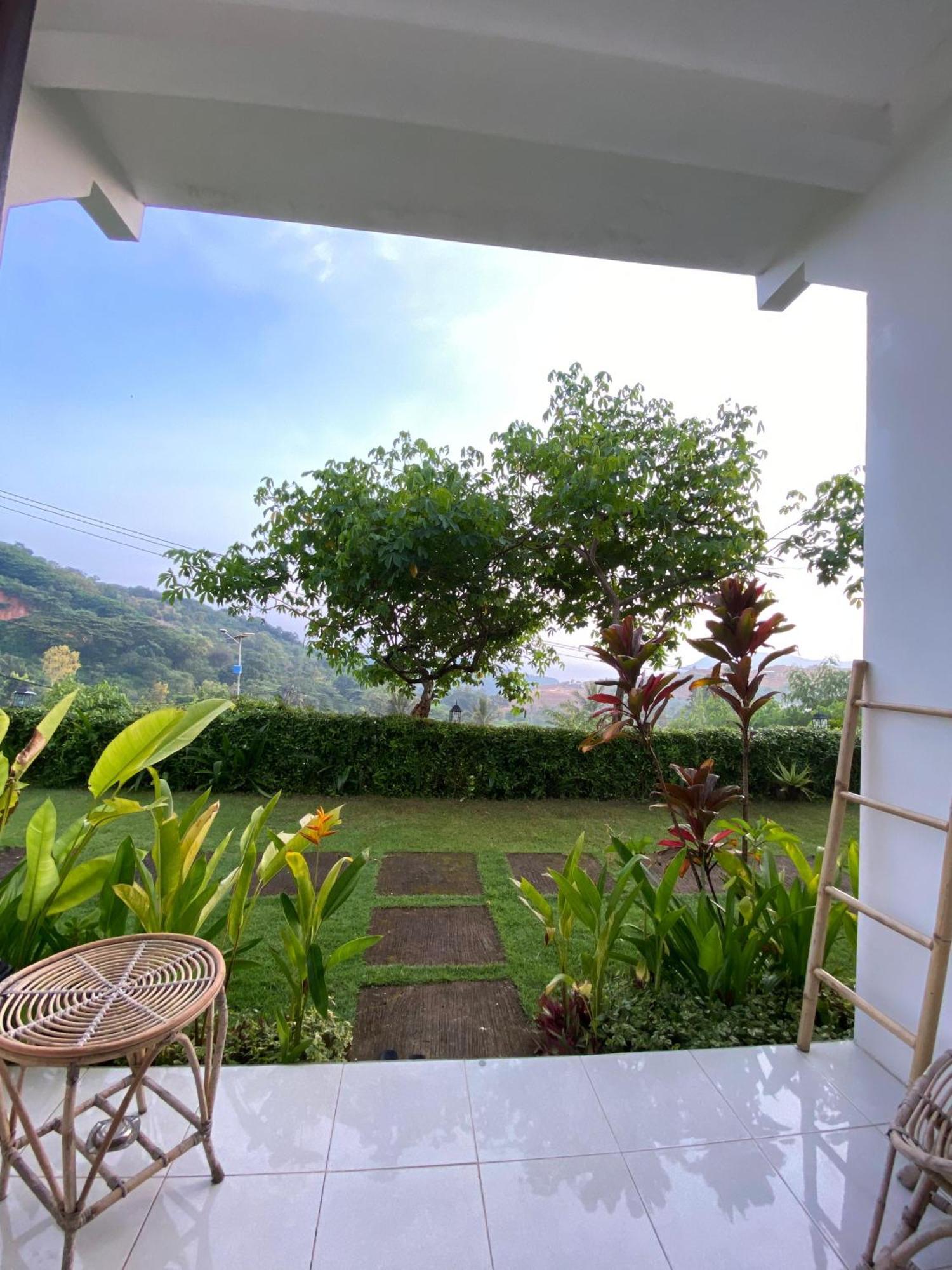 Hotel The Hill View Lombok Kuta  Exterior foto